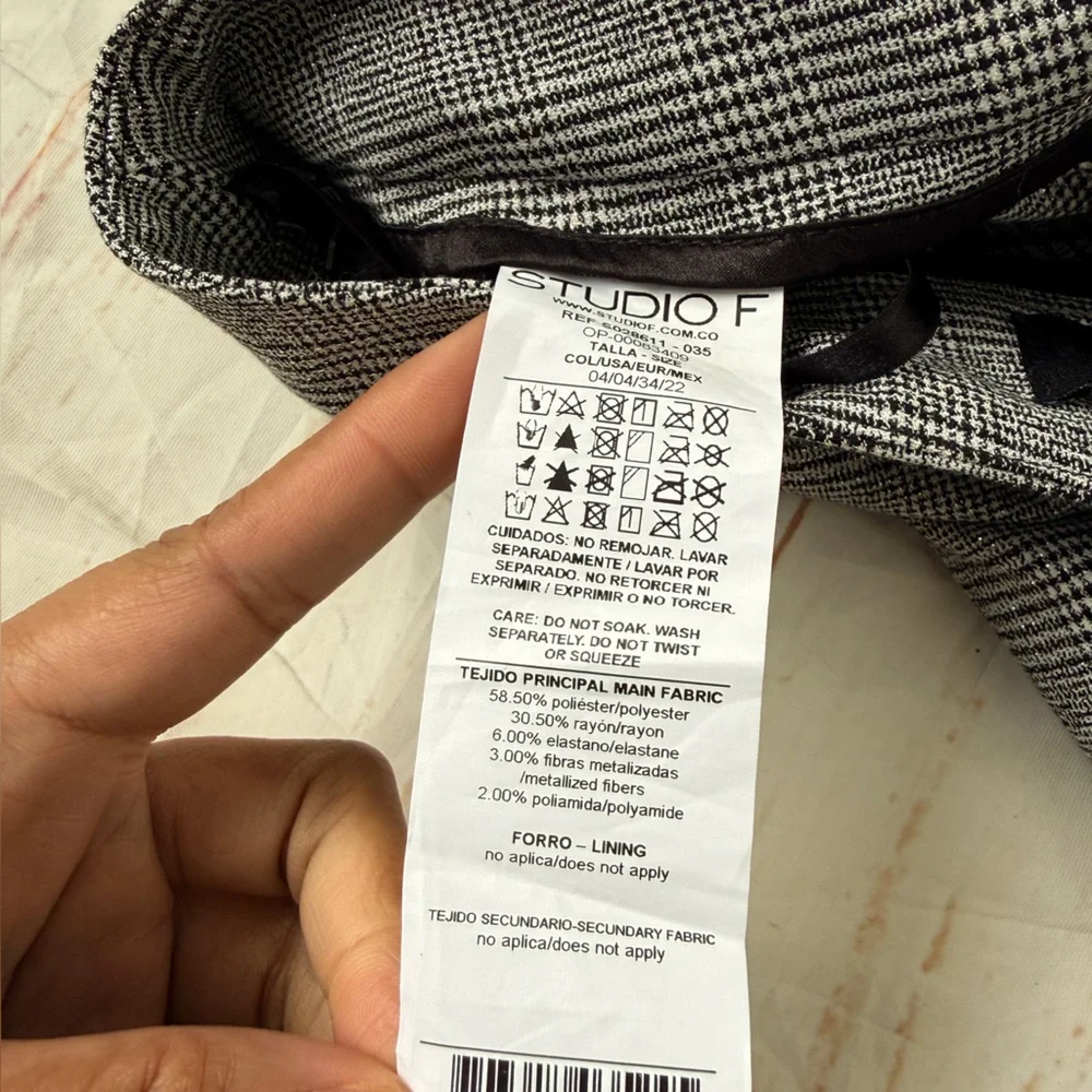 Studio F | Classic Plaid Flared Trousers | Size 4 |‎ Tailored Chic - Picture 10 of 10